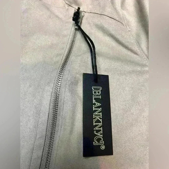 BLANK NYC Beige Tan Faux Suede Drape Front Jacket Size Large - Picture 11 of 11